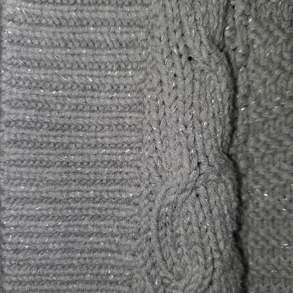 Tommy Bahama Girls open front silver sparkle cardigan size M10-12 - Picture 2 of 5